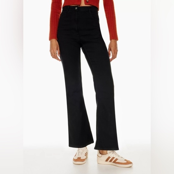 Aritzia Denim - Aritzia Wilfred Free Twostep Pant High-Rise Flared Black Denim Women’s 0 70s